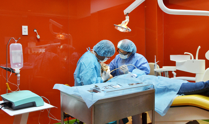 Thời gian cấy ghép implant